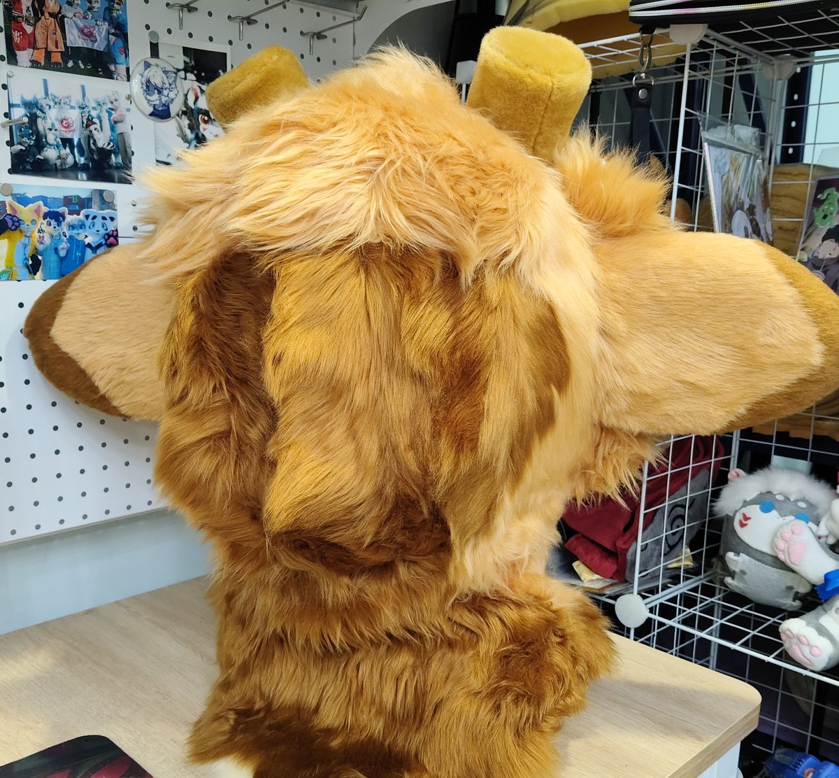 🌸🦌There he is!