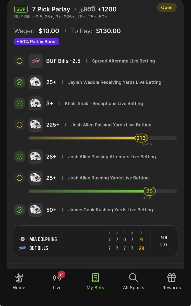 RealStefDaddy's tweet image. 😭🤮