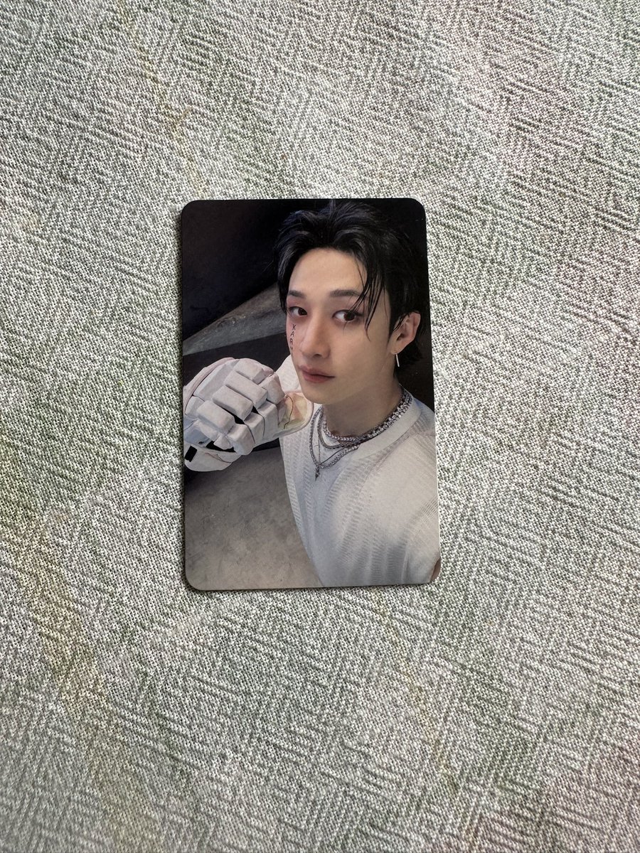 aly_kat04's tweet photo. WTT Stray Kids Karma Bang Chan pc

US only, DM or comment if interested :))

Have: Bang Chan Hooray double sided pc
Want: any I don’t have, hearts are most wanted !

Stray Kids, skz, karma, ceremony, bang Chan, kpop, trade https://t.co/b27k9I0abT