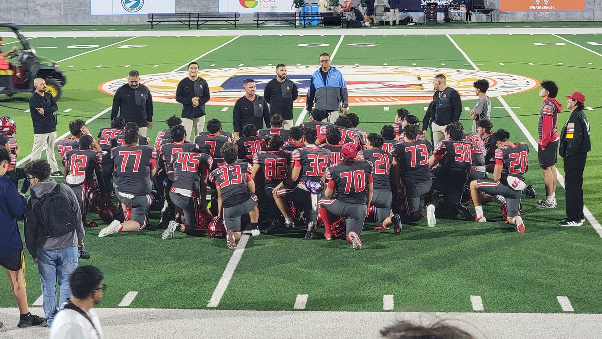 KSolis_BNES's tweet photo. Another Win for our Socorro Bulldogs!! Score 55 to 0 #GoDawgs #25 Great Job boys!! https://t.co/UrGyTdJ09C