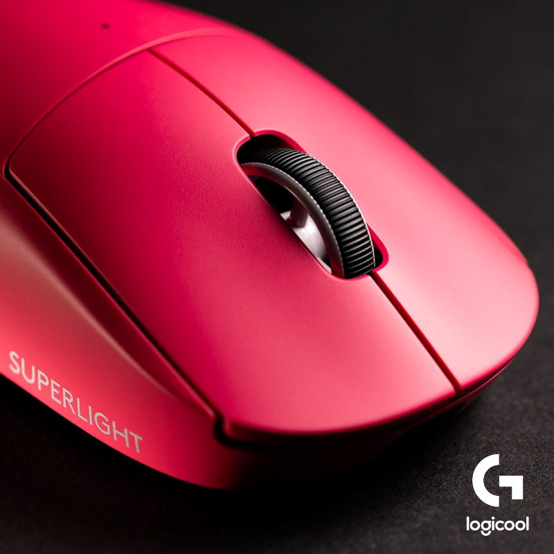 LogicoolG's tweet photo. 【新登場🖱️】
PRO X SUPERLIGHT 2シリーズに待望のコンパクト版が爆誕！

「PRO X SUPERLIGHT 2c」は、
SUPERLIGHT 2の性能をそのままに、コンパクトサイズで登場。

どんな握り方でもフィットし、最高のパフォーマンスを発揮します。