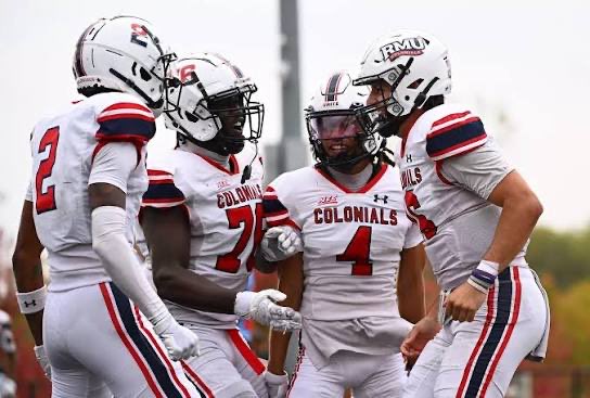 Excited to announce that I will be <a href="/RMU/">Robert Morris University</a> for a game day visit this Saturday. Thank you <a href="/CoachFrenchFB/">John French</a> for the invite.

<a href="/RMUAthletics/">RMU Athletics</a> <a href="/Coach_Cicione/">Anthony Cicione II</a> <a href="/CoachrodHolder/">Rod Holder</a> <a href="/RMU_Football/">RMU Football</a> <a href="/80sCane57/">Bernard Clark Jr</a> <a href="/HPWarriorFball/">@HPWarriorFball</a>