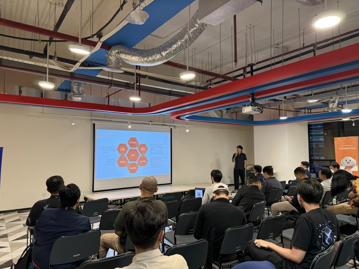 alibabacloudid's tweet image. 🎉 Yesterday, we hosted our very first @Alibaba_Qwen meetup in #Jakarta - and it was a blast!
A huge thank you to everyone who came out to join us, and to all our amazing speakers for sharing their projects, and expertise. 🙌
Looking forward for meetups to come!
#QwenMeetups