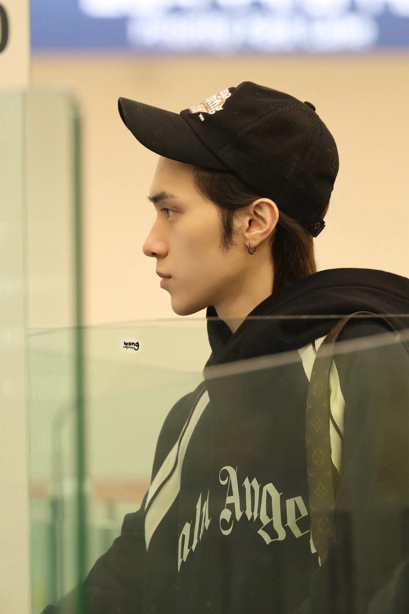 黃冠亨 tweet media