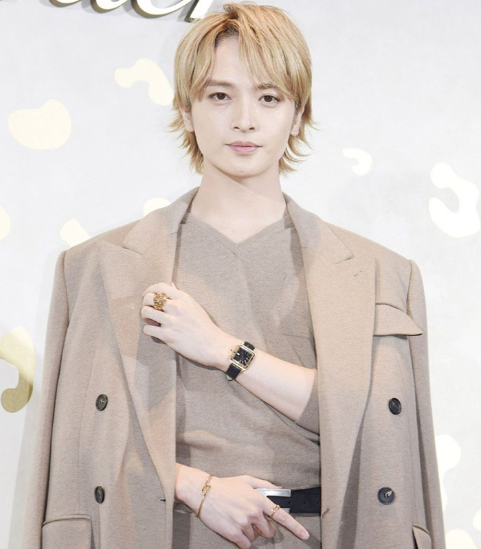 tv_asahi_news's tweet image. 【玉森裕太✨】
「カルティエ銀座4丁目ブティック」
オープニングイベントに出席💎

「好きな物は長く好き」
担当するライブ衣装で毎回取り入れている“とあるもの”とは💬

また、自身にとってのご褒美時間は…💫

🔽詳しくはこちら🪄
news.tv-asahi.co.jp/news_geinou/ar…

#キスマイ #玉森裕太 #Cartier