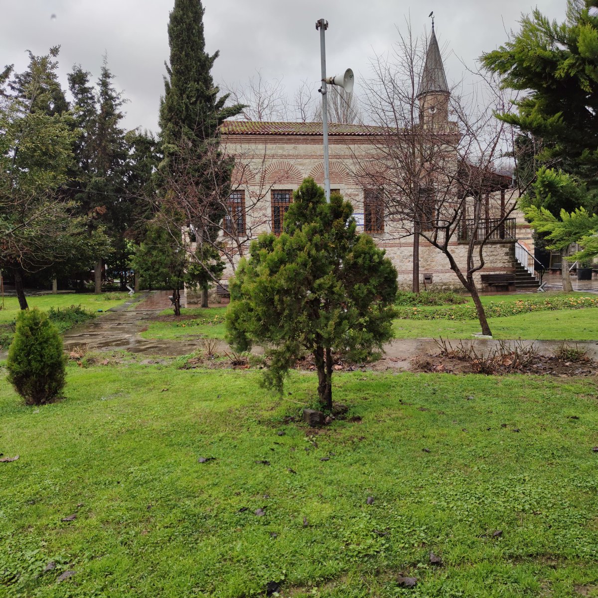 🇹🇷 Günaydınlar Türkiye'm 🇹🇷 Günaydınlar 💛 Fenerbahçe Ailesi 💙 Sağlıkla mutlu gönlünüzce güzel bir Cuma günü dileğiyle hayırlı işler bol kazançlar sevgiyle kalın 🇹🇷 #HayırlıCumalar