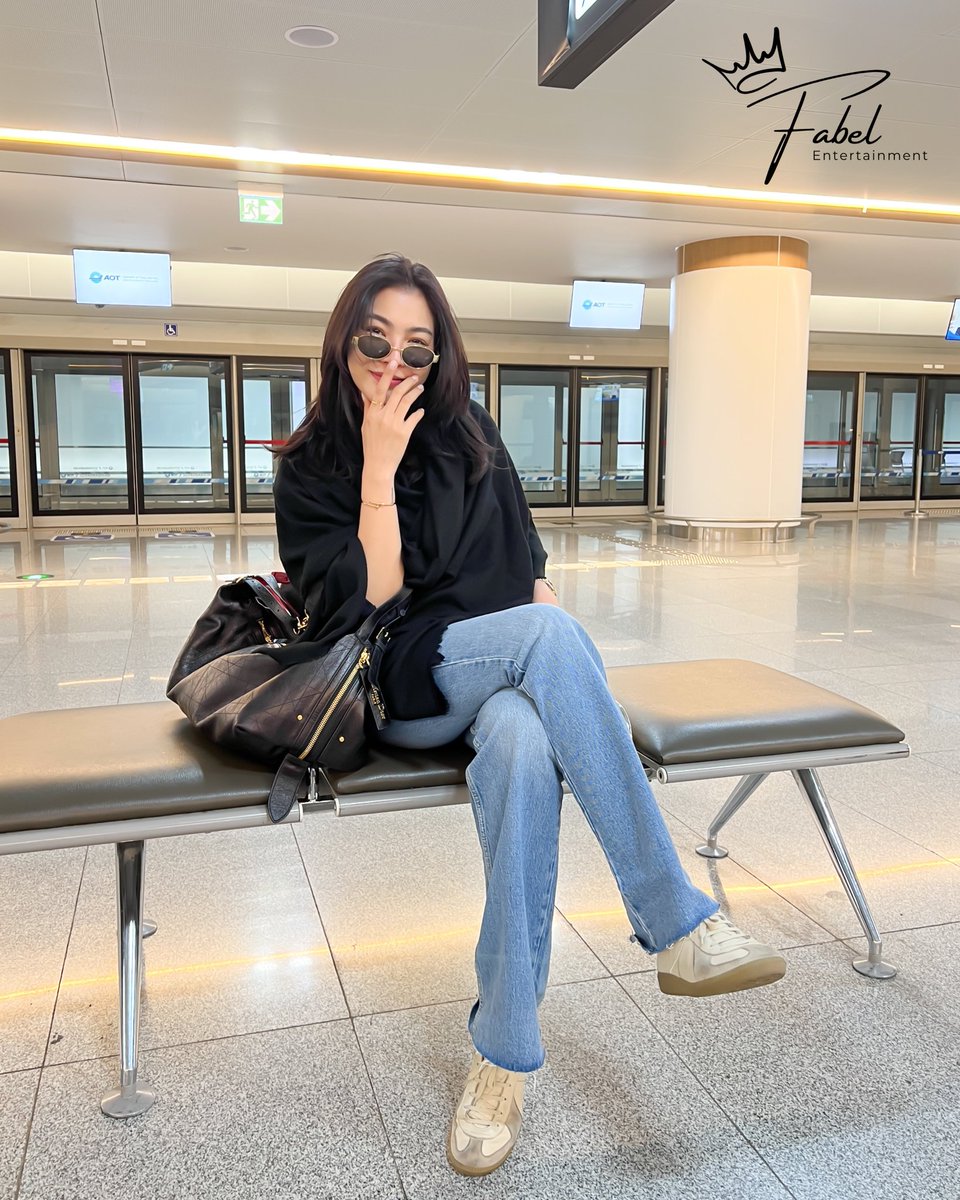 januaryedits's tweet image. Safe flight P&apos;Fayeee!! 🥹🤍

#FayePeraya @malisorn00