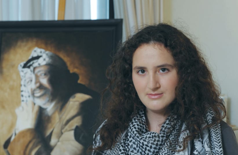 💥 “Refugiados millonarios”: el polémico debate sobre el futuro de UNRWA, la agencia de la ONU para los palestinos.

👉 Hoy más de 6 millones de personas están registradas como refugiados palestinos. A diferencia de cualquier otro caso en el mundo, este estatus se hereda