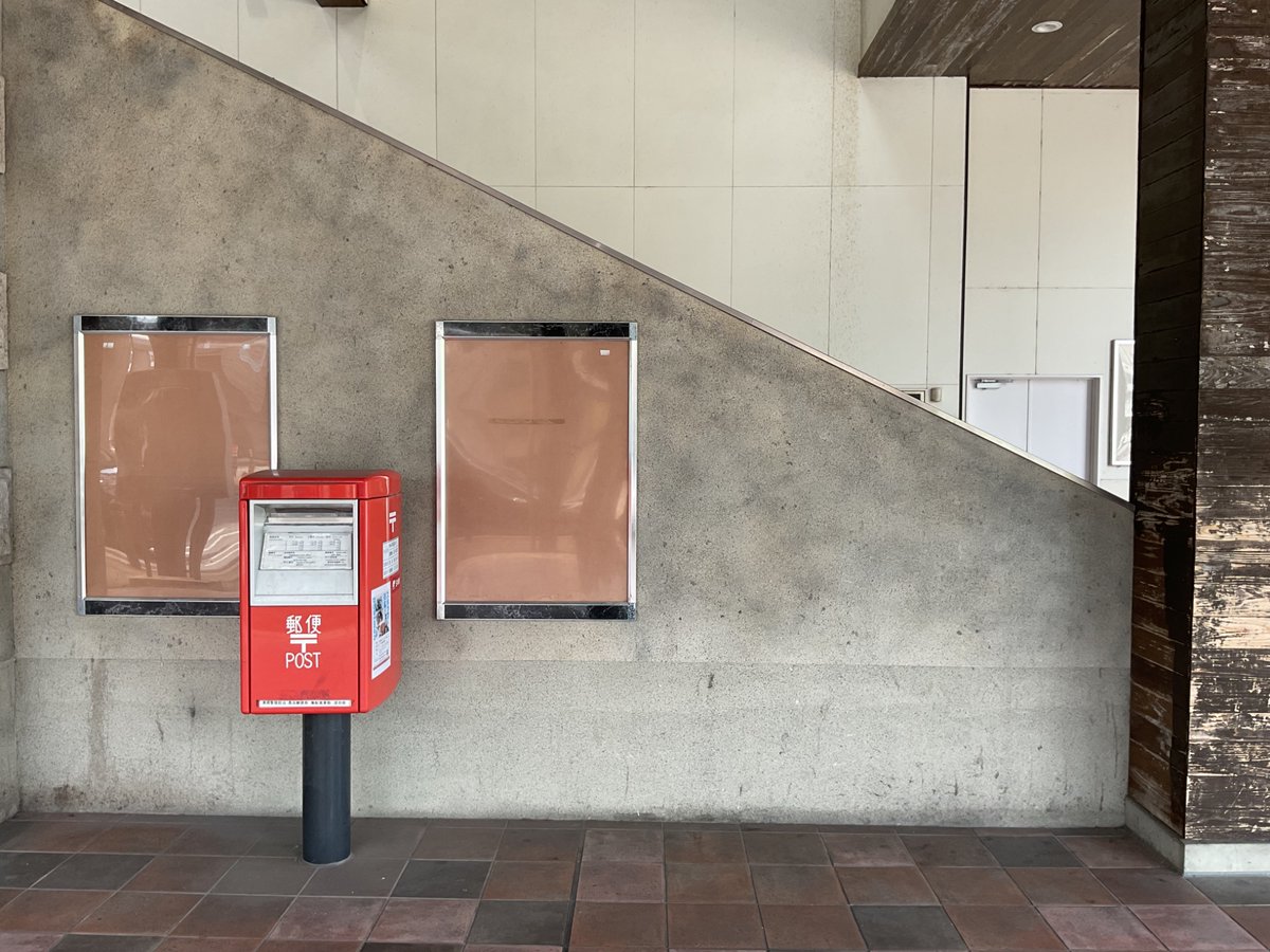 もるだ tweet media