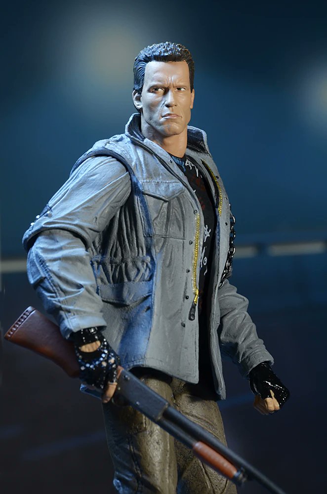 アメコミ ターミネーター Amazon.com: Terminator 2 Infinity #4A VF ; Dynamite comic