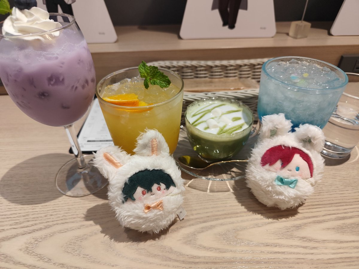 今日はぬいぐるみもってきた！
今日の気温では温かいのもいい。

#スタマイ９周年
#colycafe