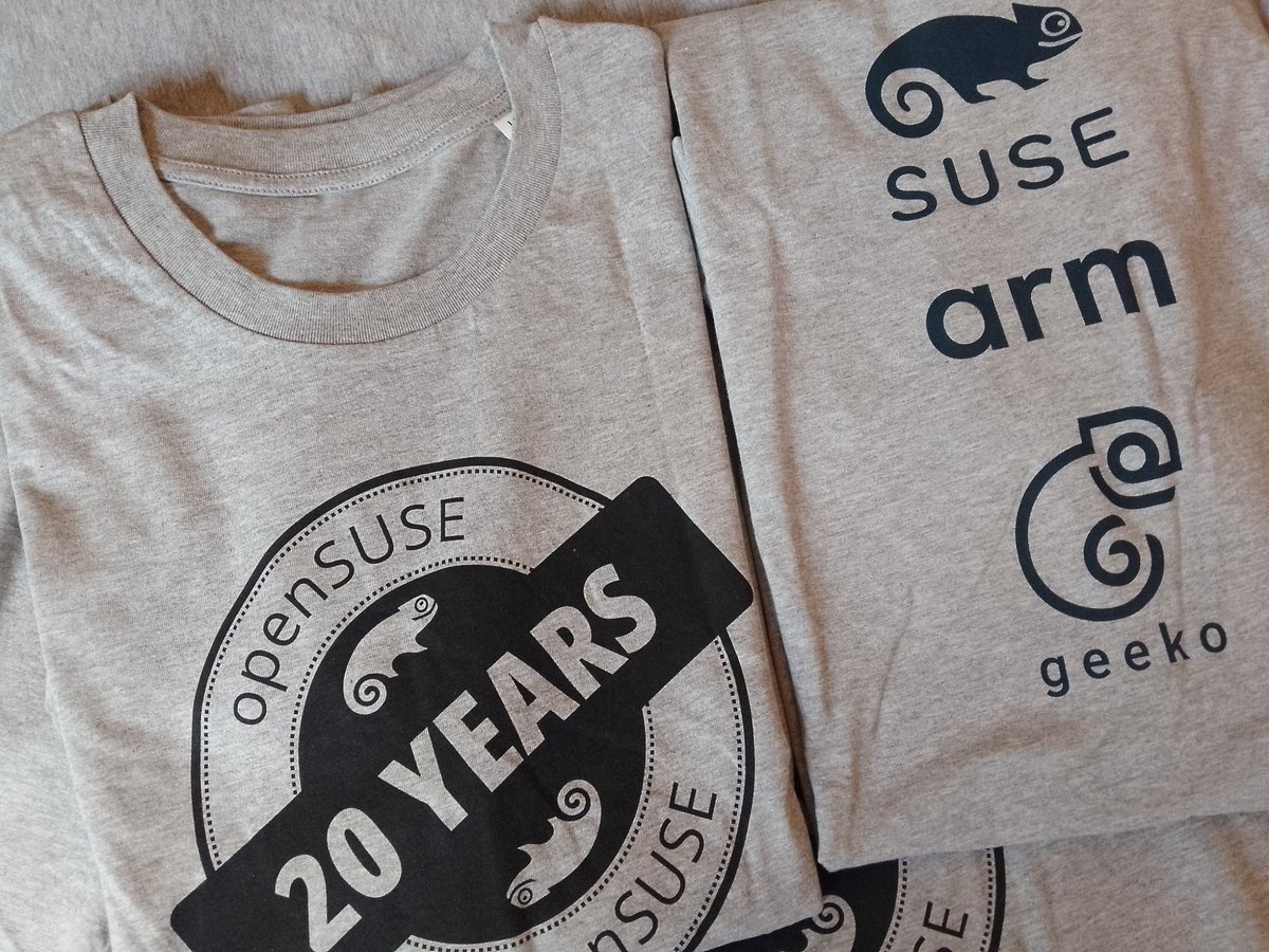 jzikusooka's tweet image. Earlier this week, I visited Nkozi, home to Uganda Martyrs University (UMU) to speak with IT & science students about #FOSS. Their passion & energy was inspiring!
Thanks @openSUSE for the swag & to UMU for the warm welcome. The future is open!
#FOSS #openSUSE #Linux #OpenSource