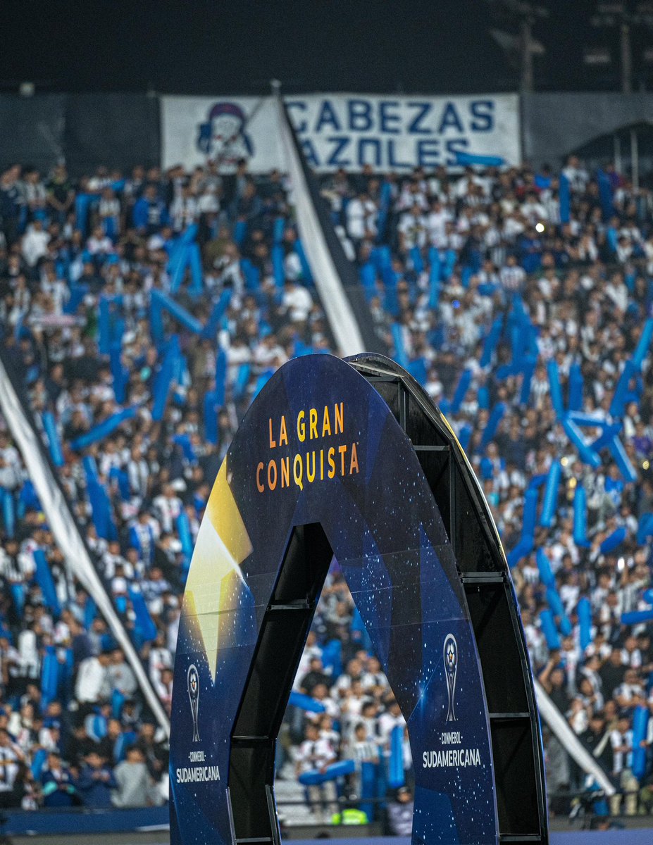 A PRESIÓN 🎙️ (@apresion1) on Twitter photo 🗓️ El 25 de SEPTIEMBRE a las 7.30 PM, ALIANZA LIMA jugará el partido de vuelta ante U DE CHILE por los CUARTOS DE FINAL de la COPA SUDAMERICANA 🏆
❌ En Coquimbo, a puertas cerradas.
🤔 ¿Logrará meterse en SEMIFINALES?
📸 <a href="/palomadelsolar/">Paloma Del Solar | Fotógrafa</a> 🗓️ El 25 de SEPTIEMBRE a las 7.30 PM, ALIANZA LIMA jugará el partido de vuelta ante U DE CHILE por los CUARTOS DE FINAL de la COPA SUDAMERICANA 🏆
❌ En Coquimbo, a puertas cerradas.
🤔 ¿Logrará meterse en SEMIFINALES?
📸 <a href="/palomadelsolar/">Paloma Del Solar | Fotógrafa</a>