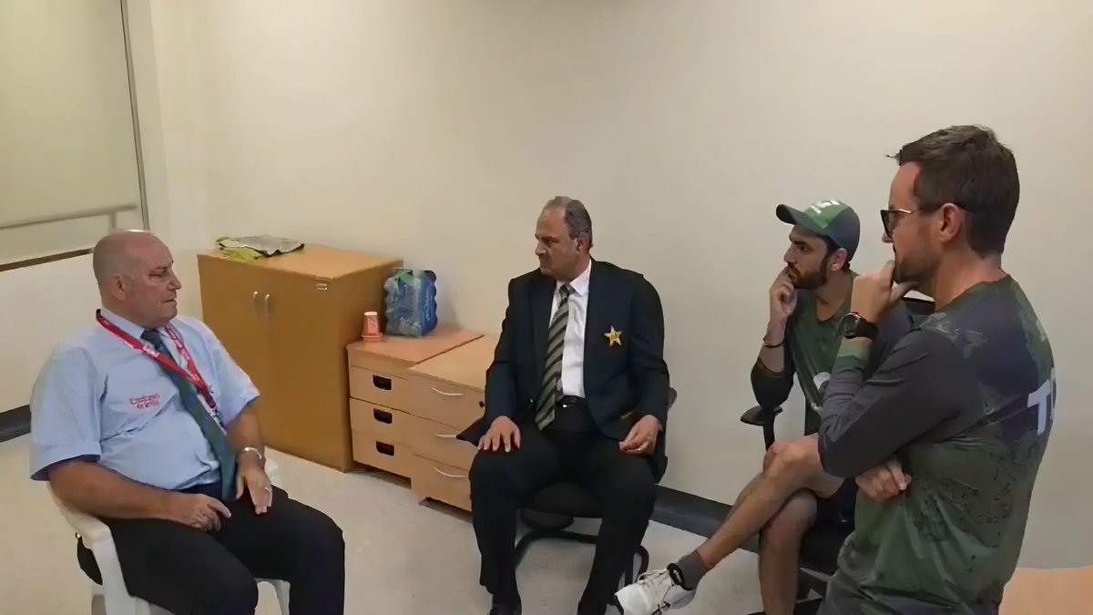 Cricket Fever tweet media