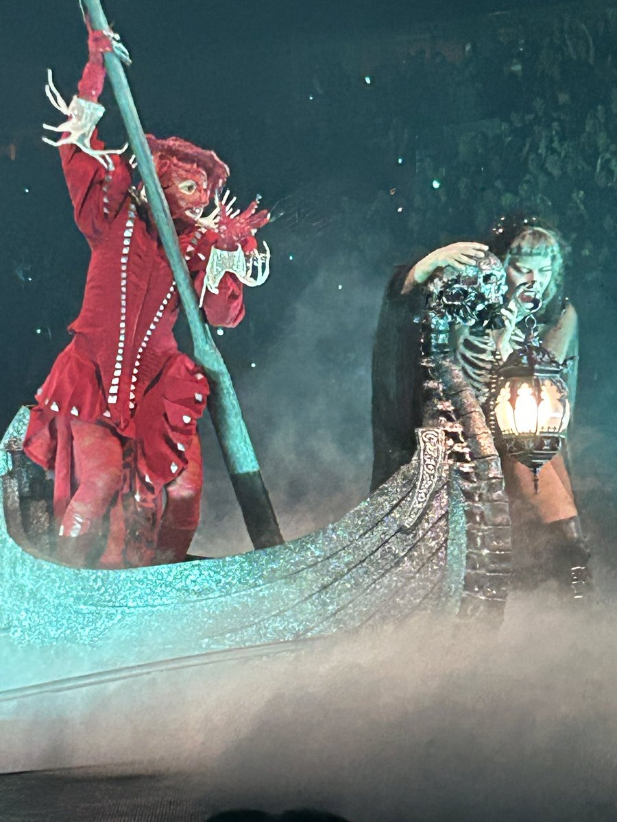 SchmoonKillz's tweet photo. Yaaaas Gaga we love you ♥️♥️♥️ https://t.co/uQDyHHisoH