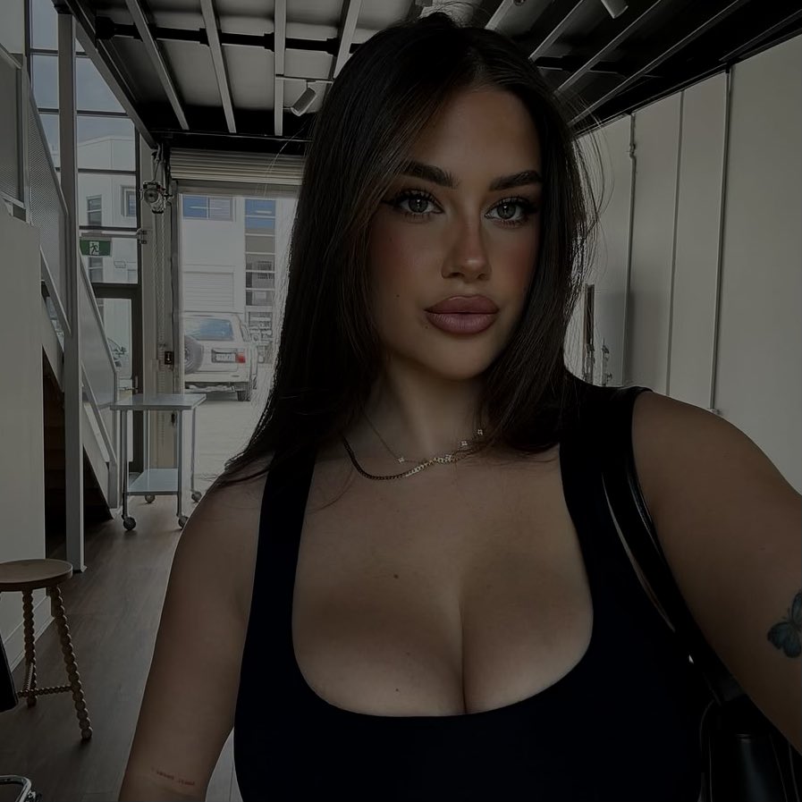 bimbofiucation's tweet photo. 🧸 https://t.co/UQ1mfaG66h