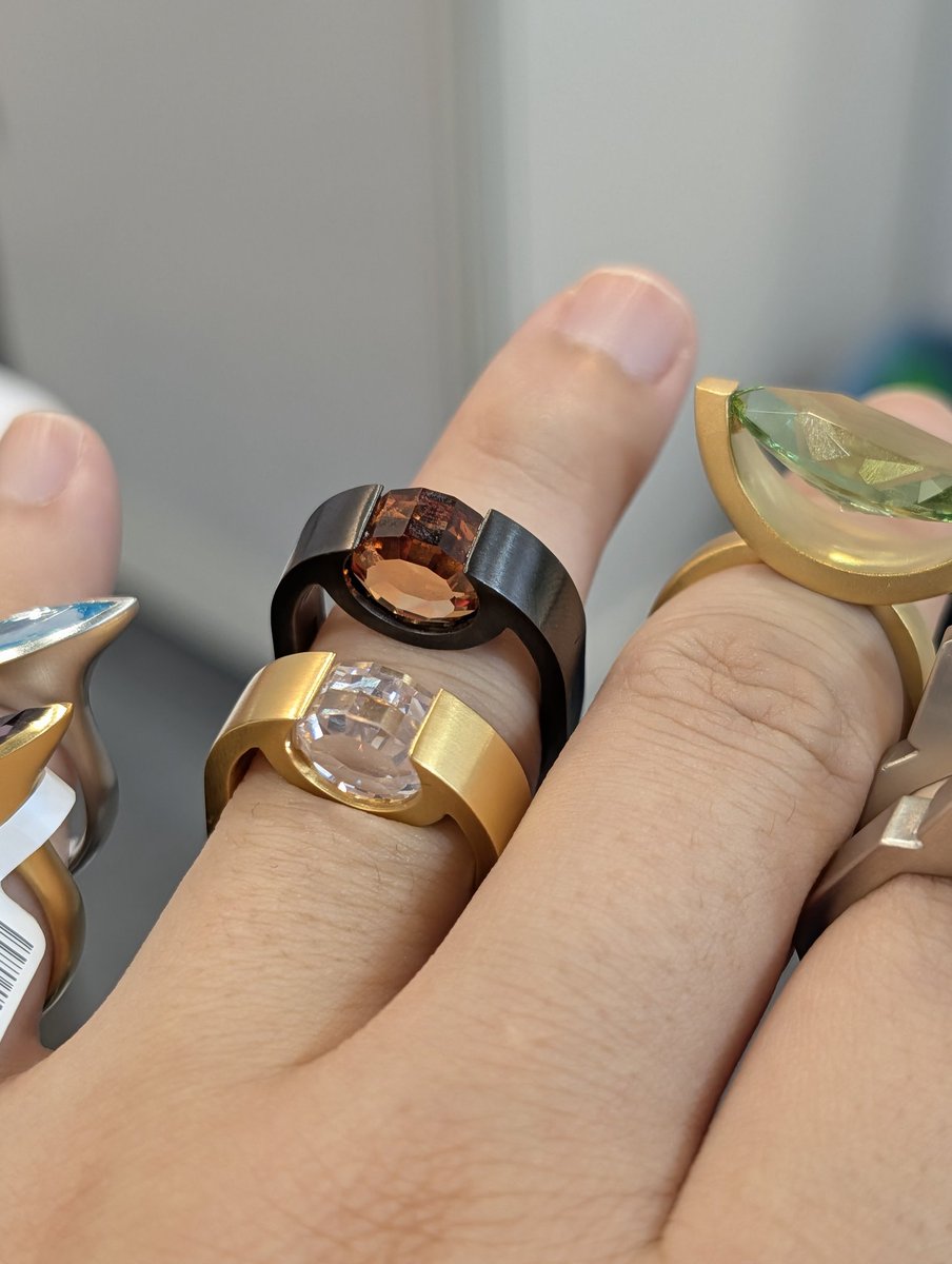 石ころの介 (@dddddddddisk) / Posts / X