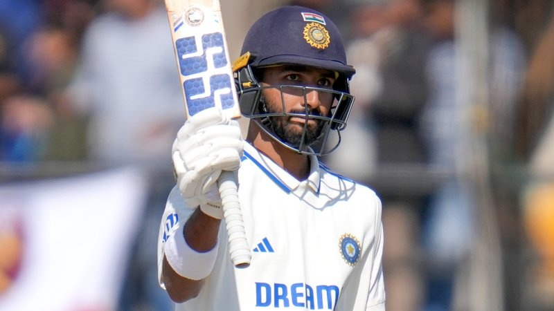 CricInformer's tweet image. Devdutt Padikkal Marks His Return with a Century!

A classy hundred vs Australia A in his First-Class comeback after injury. What a way to announce you&apos;re back! 🚨🔥

#devduttpadikkal #Cricket #bcci #cricketaustralia #teamindia