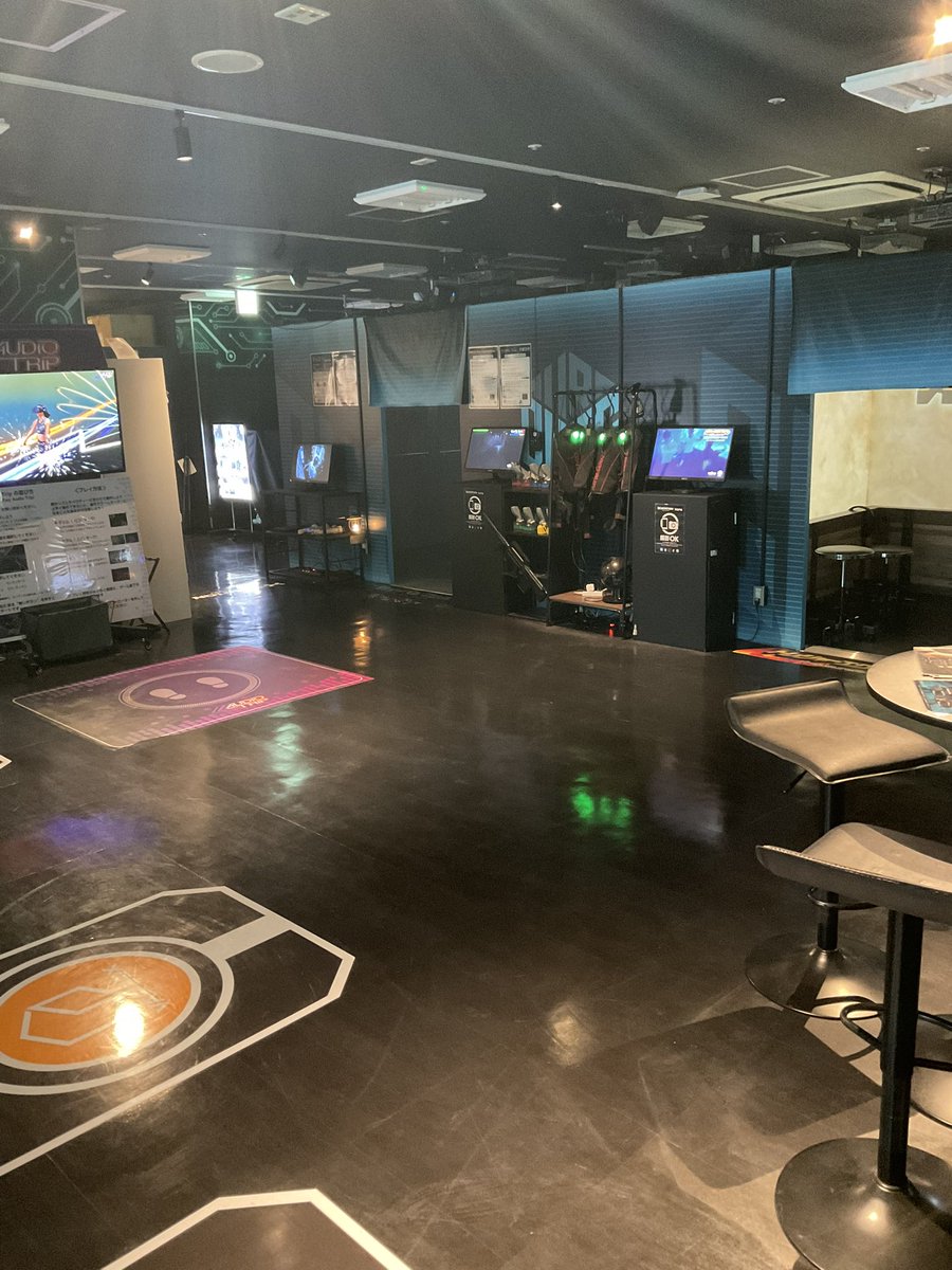 Taito_Ikebukuro's tweet image. 【x-station】
#タイステ池西 の地下1階にてVRゲームなどの体験型ゲームエリアが登場中

大人気の体験型ホラーゲーム『デスゲームへようこそ』💀やミステリーゲーム『消えた友人と奇妙な館』🏠、VRゲーム『#VARBOX』🔫など

ここでしか味わえないワクワクな体験が貴方をお待ちしております♪
#タイトー