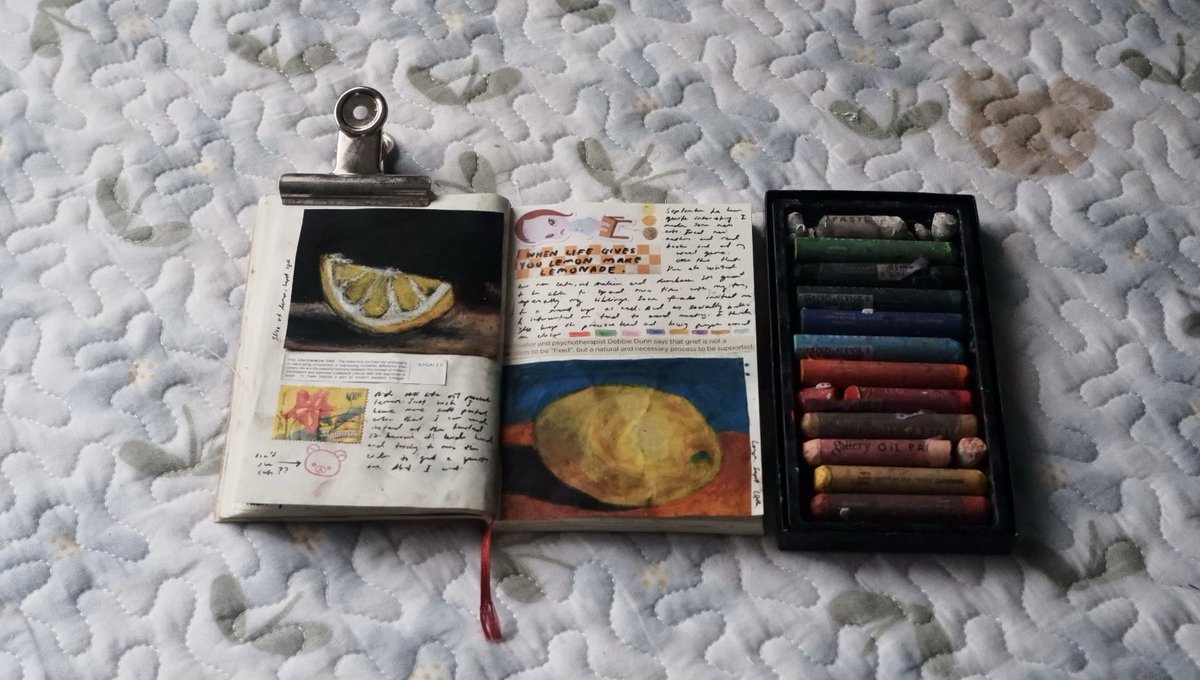 epikhugs's tweet photo. journals, arts, matcha and rain. https://t.co/csbTQR3U8O