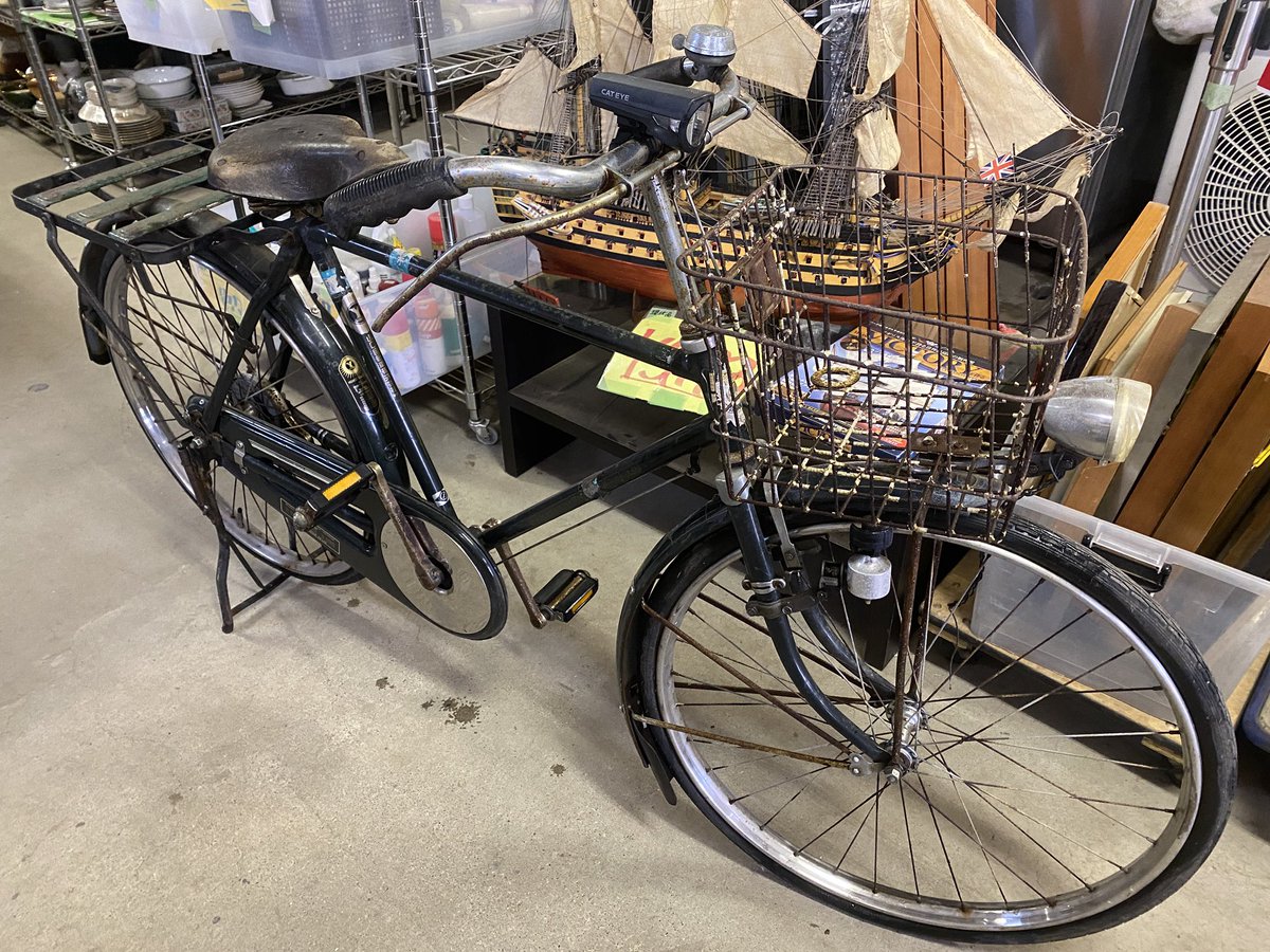 爆安屋三浦店より、激渋なレトロ自転車が入りましたー😆 昭和丸出し激