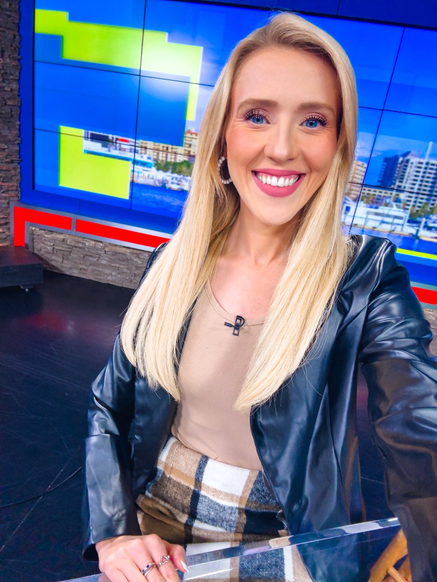 It’s FRIDAY! Have a wonderful weekend here on the Suncoast ☀️ <a href="/mysuncoast/">ABC7 Sarasota</a>