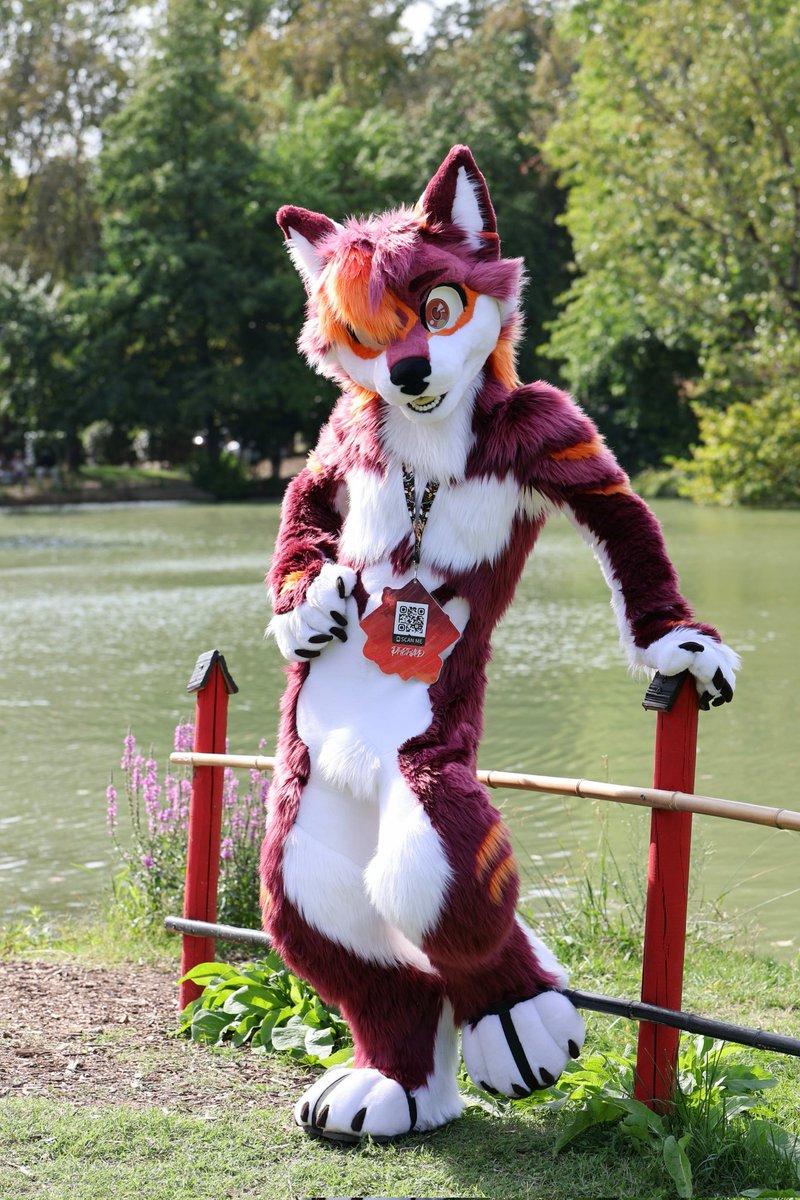 Prerayd 🔜 #FurEast2025 #FBL13 #ATT1 (@prerayd) on Twitter photo Wanna go for a walk along the lake with me?
🪡: <a href="/HybridLFursuits/">HybridLabs Fursuits 🐺🐉</a> 
#FursuitsFriday Wanna go for a walk along the lake with me?
🪡: <a href="/HybridLFursuits/">HybridLabs Fursuits 🐺🐉</a> 
#FursuitsFriday