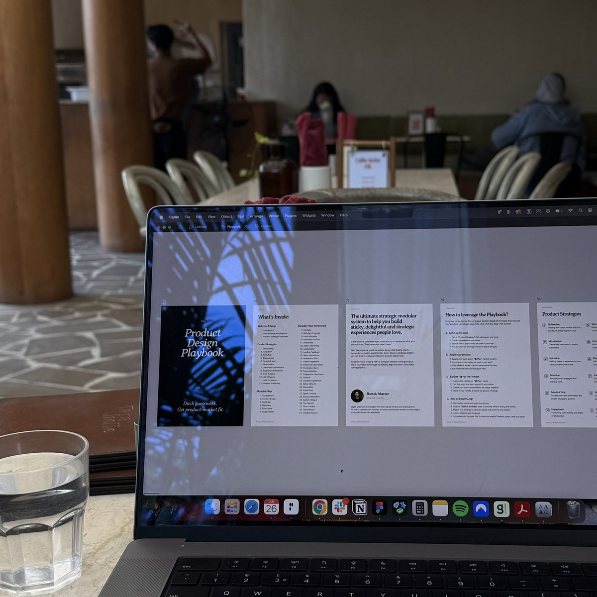 bartek_marzec's tweet image. Imagine being an app founder and having the judgment of a founding product designer:

- holistic product flow thinking
- no disjointed features
- pulling on the right growth levers 

7+ years of experience and a few late nights later. It’s something I wish I had when I started.…