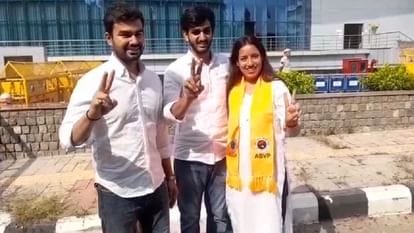 *DUSU Election Results Live: अध्यक्ष समेत 3 पदों पर ABVP के प्रत्याशी जीते, एक पद पर NSUI का कब्जा*
#ABVP #ABVP3134 #ABVPWins #abvp4dusu #AryanMaan #Deepikajha