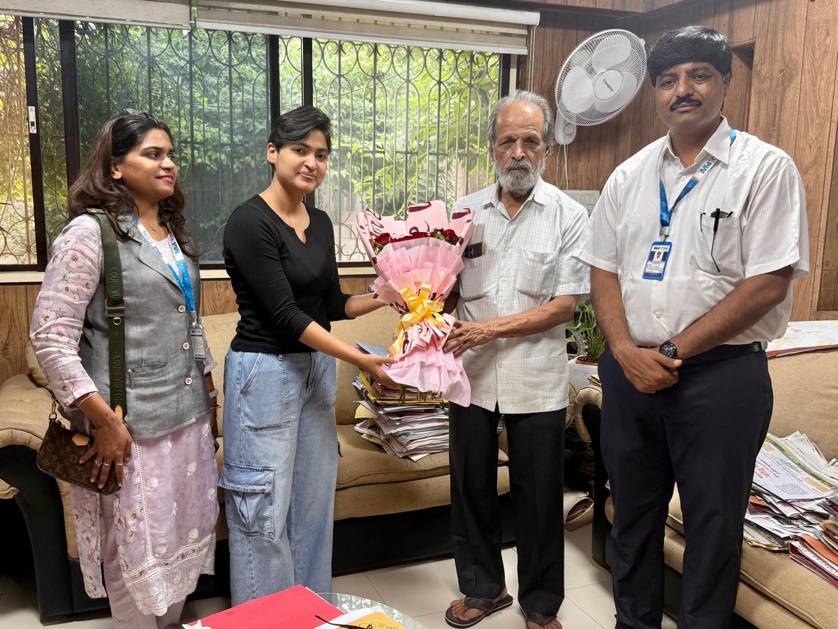 MIT_Updates's tweet image. Our Civil Engineering alumna Ms Darshika Khullar (Batch 2021-22) has brought great pride to MIT by being selected as an Officer Cadet (Future Lieutenant) in the Indian Army (SSC Women Tech – 36th Course) through the 21 SSB Bhopal. 🇮🇳💂‍♀️#MIT_CSN #CivilEngineering #AlumniSuccess