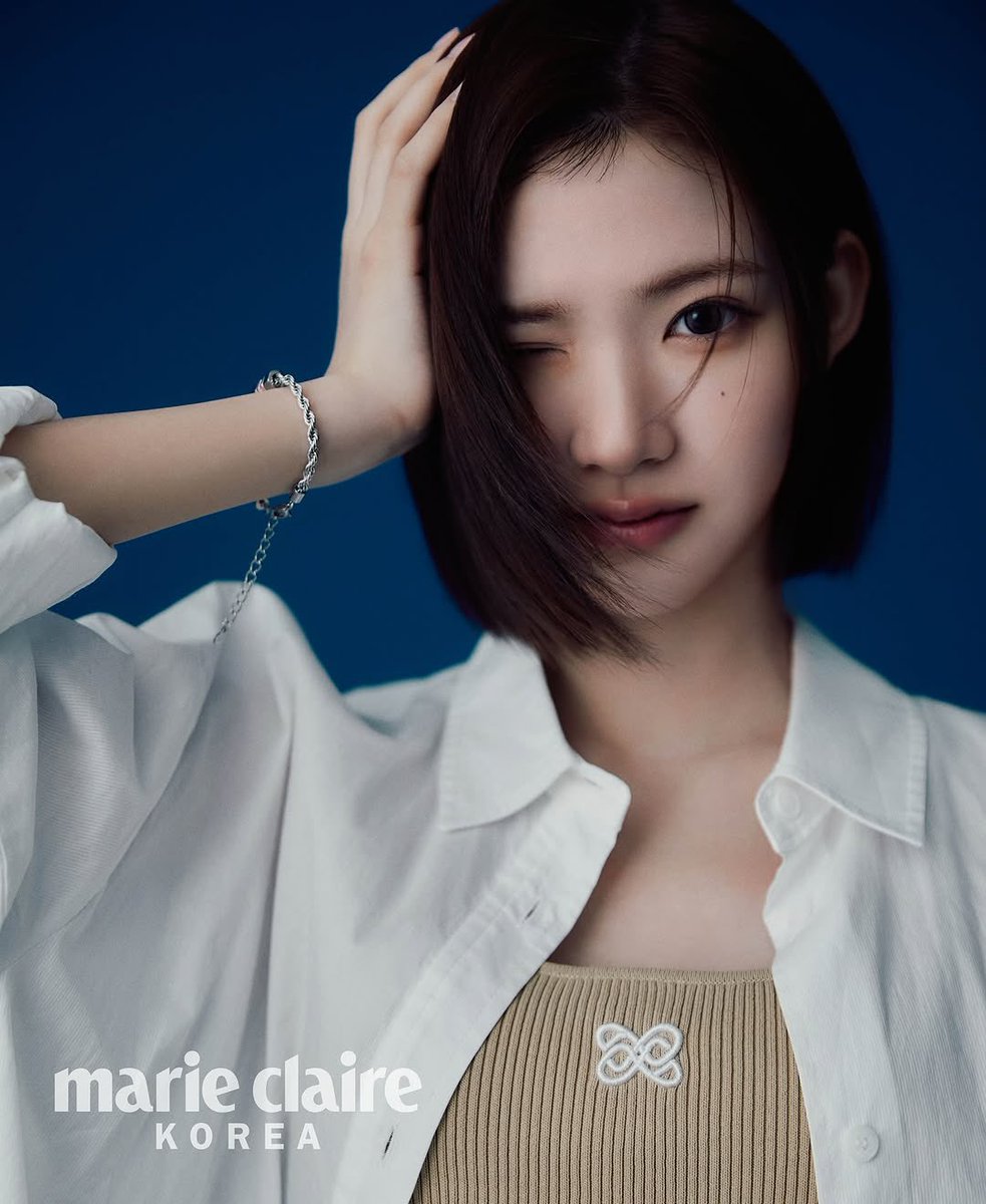 H2H_NEWS's tweet photo. 📸 JIWOO for Marie Claire KOREA Magazine https://t.co/vGa0zjJkRS