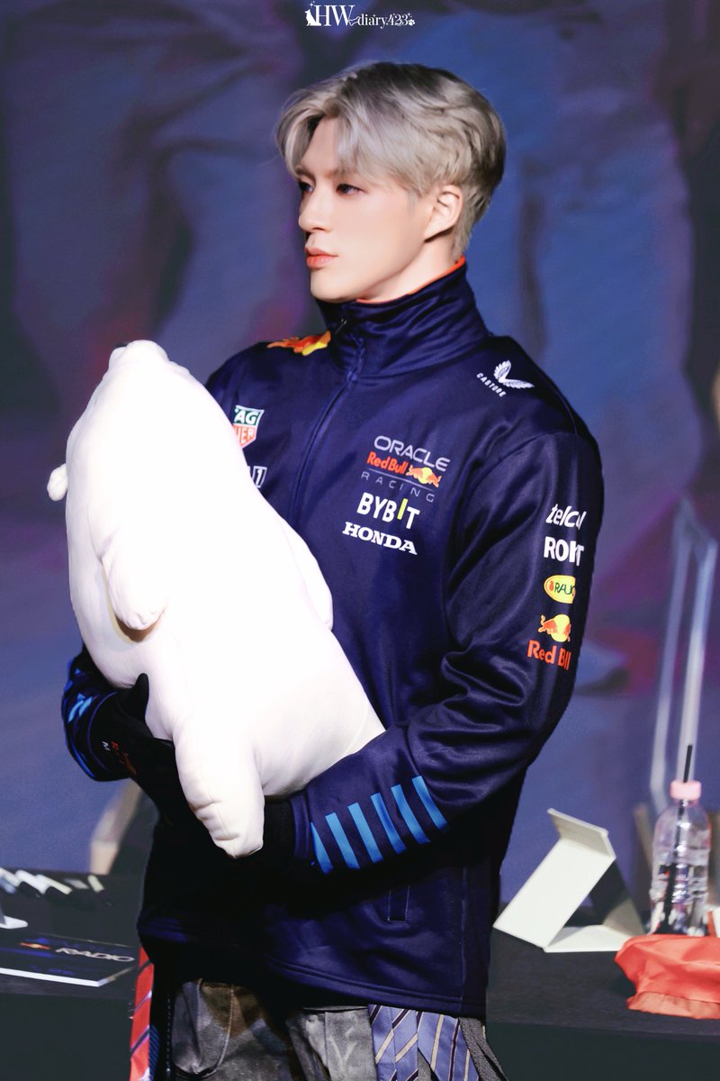 hw_diary423's tweet photo. 250717 am팬싸

🏎️

#제노  #Jeno  #ジェノ 
#NCT #NCTDREAM https://t.co/LXbMgX7OWW