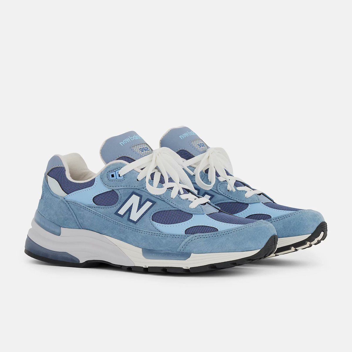 snkr_twitr's tweet image. AD: Dropped 9/25
New Balance 992 Made in USA 'Dusk Shower/Dream State/Pearl Grey'

NB US -&amp;gt; mavely.app.link/e/IrwvL2fQMWb