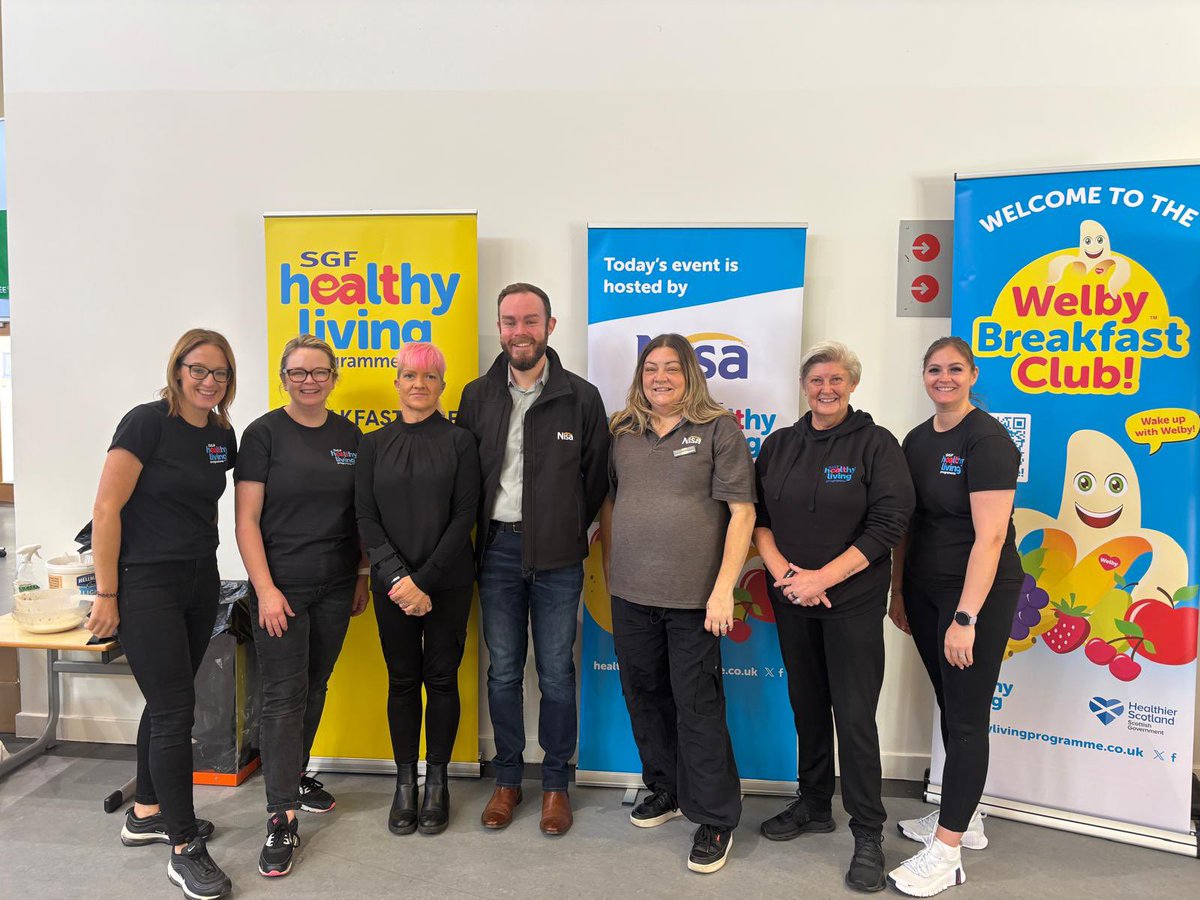 Big shout out to <a href="/SGFHEALTHY/">SGF HEALTHY LIVING</a> they gave our school a brilliant healthy breakfast and even awarded us this fantastic award - the first time we have ever been a TopBanana 💚⭐️🙌#healthychoices