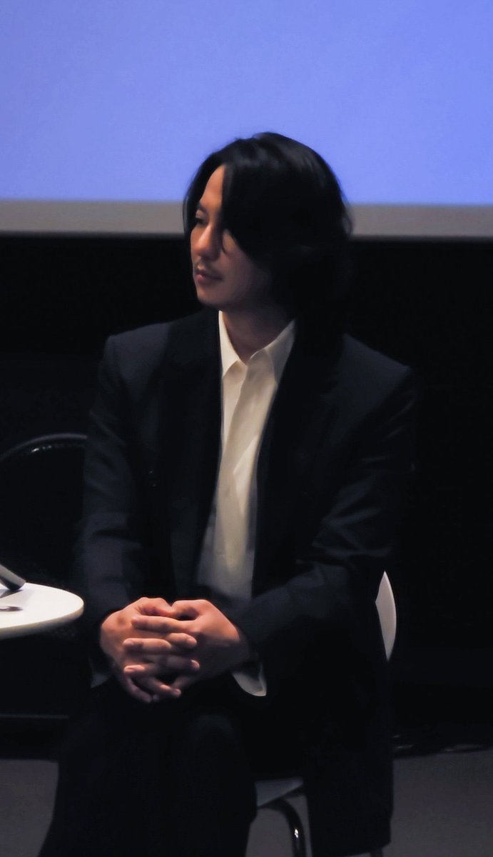 ความหล่อไอเสี่ยวันนี้แตกแตนมาก น้องบี๋สู้กลับด้วยการแหวกอกแอบแซ่บ อวสานพ่อไก่อู