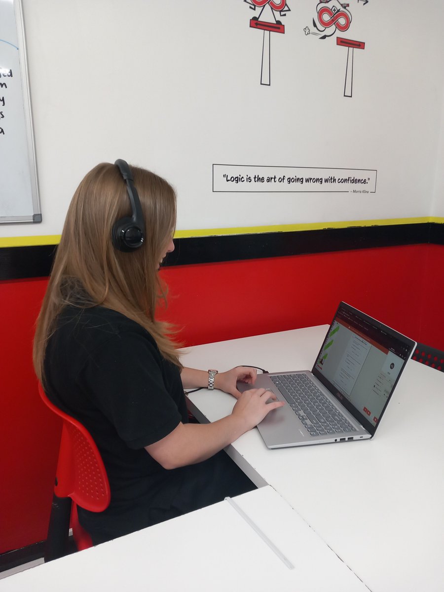 AmershamMath's tweet image. Struggling to find time to come into the centre? We offer online sessions too! Real time one-to-one sessions with our @ home instructors is just as personal as in the centre. Get in contact to find out more! #onlinetuition #mathnasiumamersham #mathnasiumathome