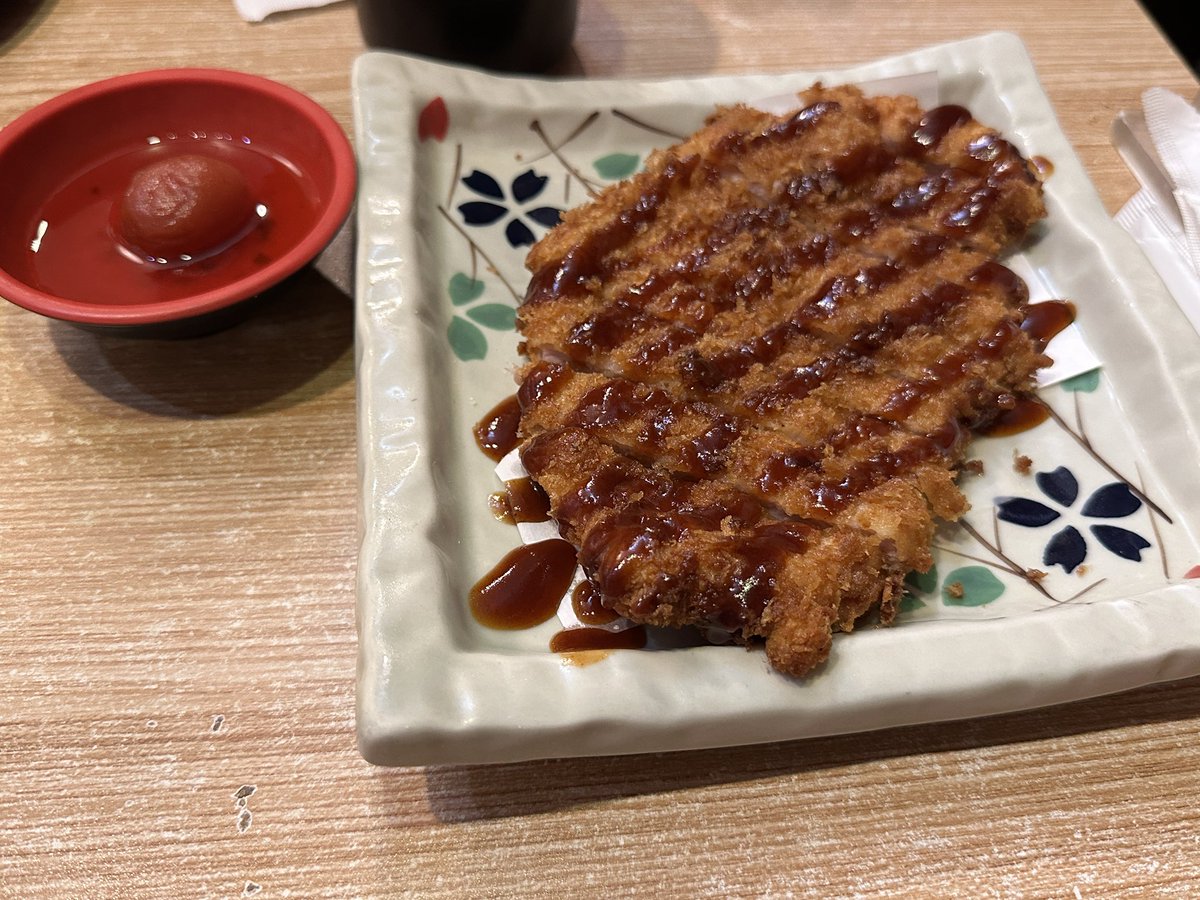 pppppopppyy's tweet photo. 美味 https://t.co/Ze3ehE3lYT