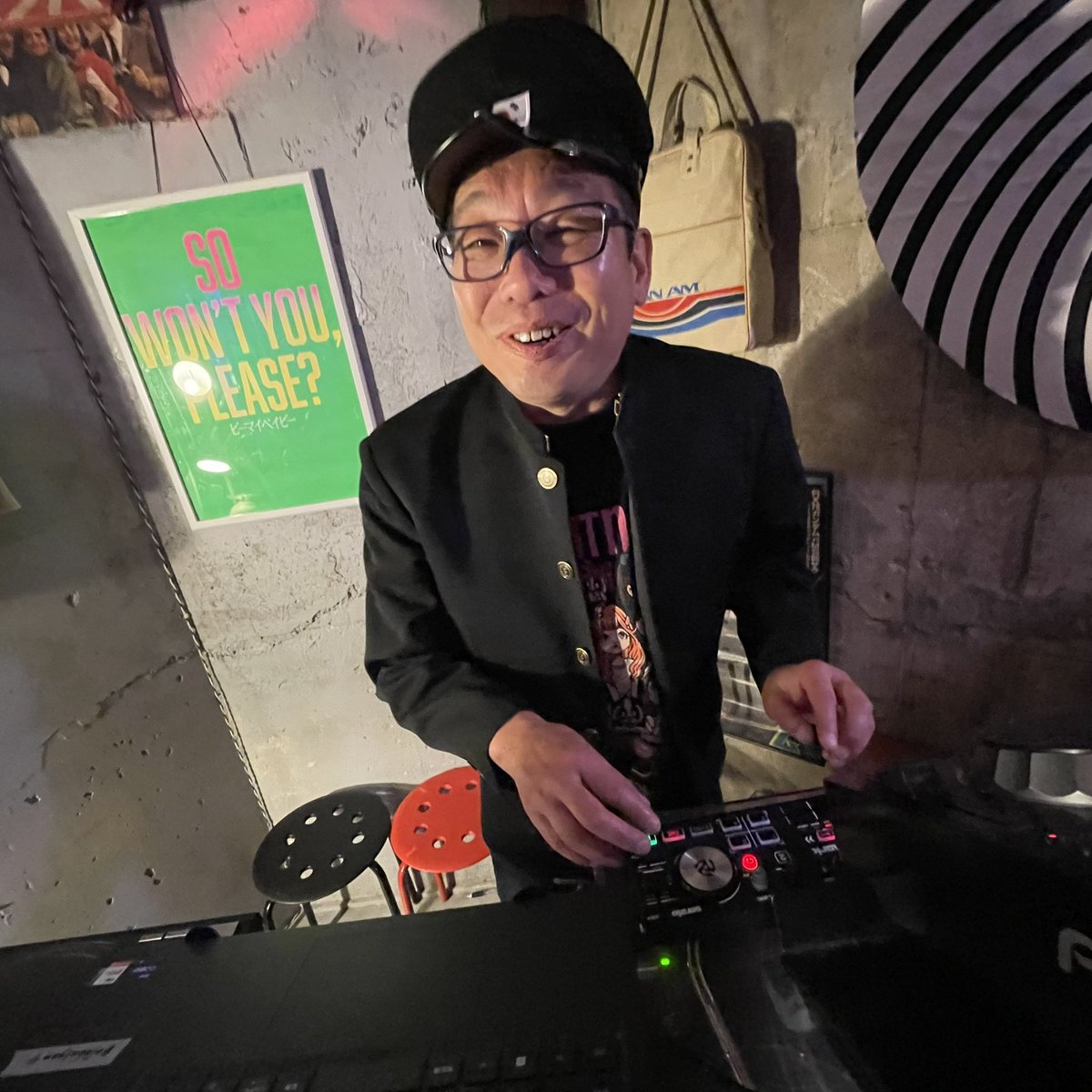 昭和のフォーク&amp; ニューミュージック
始まりました✨

Ｋ-POP番長
まつもとたくおさん
バンカラで
オシャレサウンドw
