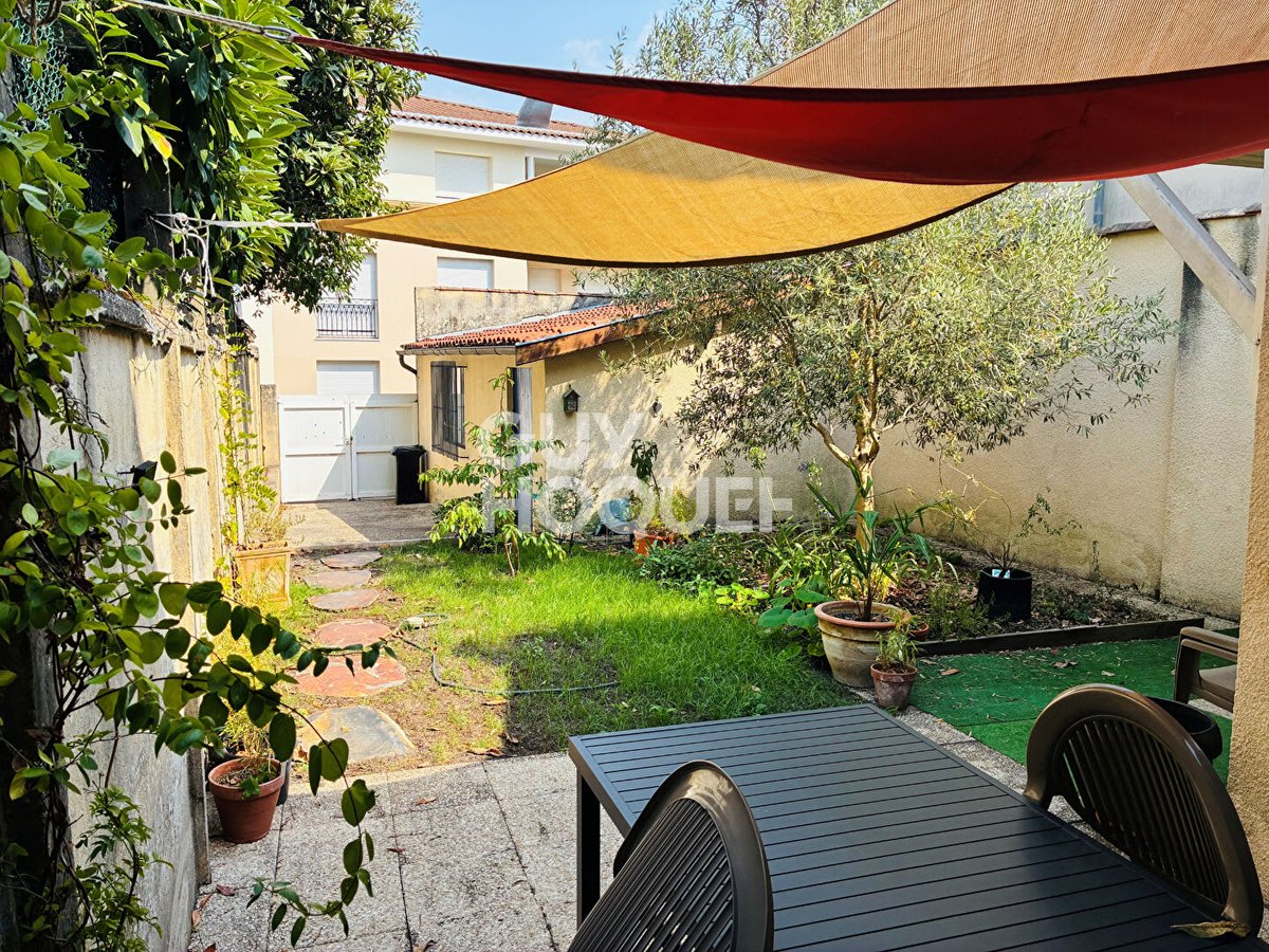 HoquetD's tweet photo. ✨ Nouveau | À louer | BORDEAUX 📍

▪ Maison/villa
▪ 5 pièce(s)
▪ 134 m²
▪ Classe climat: 4 kg CO2/m².an(A)
▪ Classe énergie: 152 kg CO2/m².an(C)
▪ 1900€ par mois

https://t.co/q17lvHhNBX

Retrouvez (...) https://t.co/m7A0A1LRJI
