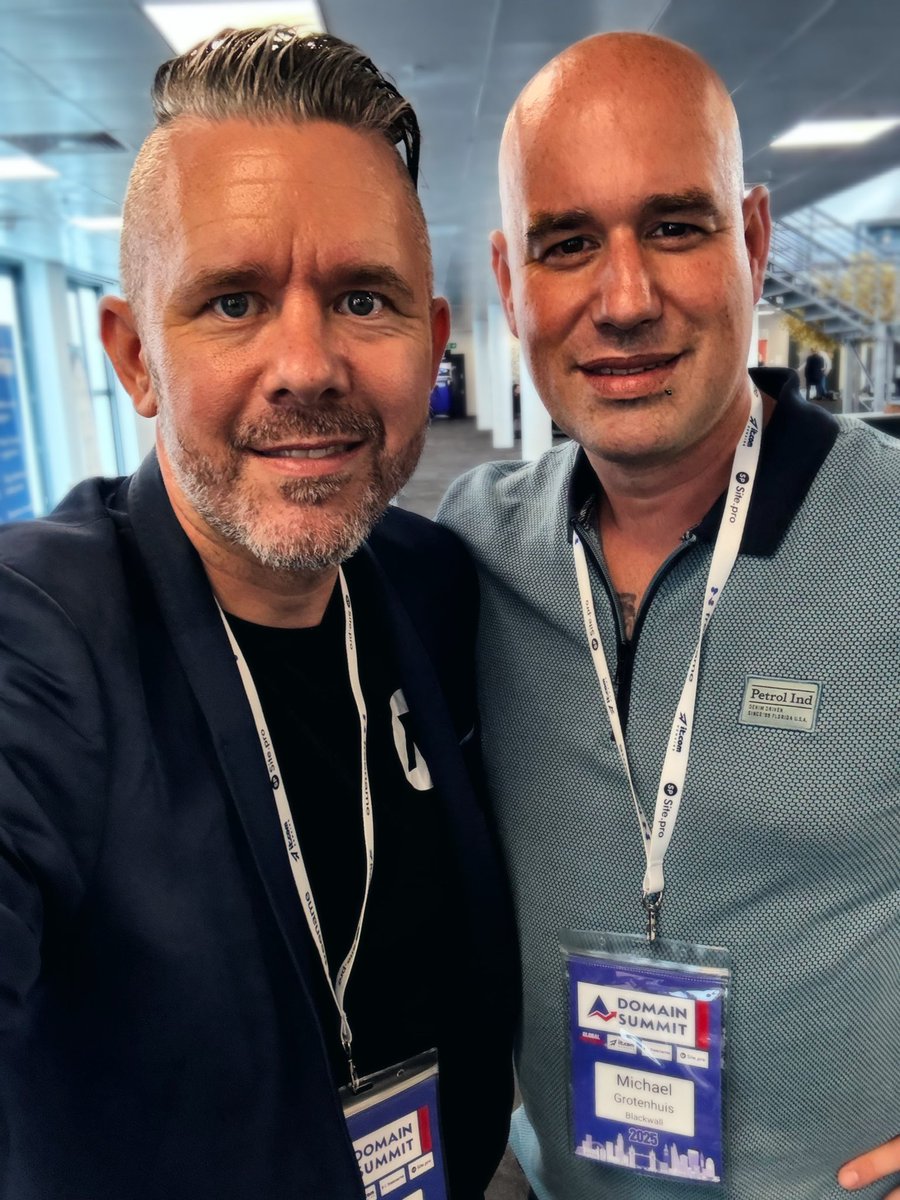 2.5 weeks later, and the #LondonDomainSummit still resonates.
One highlight? Meeting with Michiel from Store.icu – the first white-label eCommerce platform for hosting &amp; SaaS.
They also became the first to integrate <a href="/nickydotme/">Nicky</a> crypto payments.
1-click. No code.