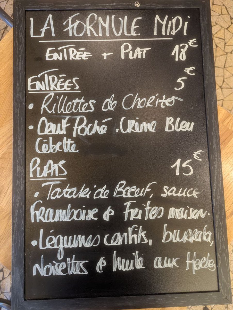 C'est Vendredi, ambiance WEEKEND au
<a href="/CafeLinoParis11/">Café Lino</a>
. Formule du midi avec une nouveauté ---> Rillettes de chorizo ! On vous attend ! #Rillettes #Chorizo #FormuleDuMidi #CafeLino #Paris11