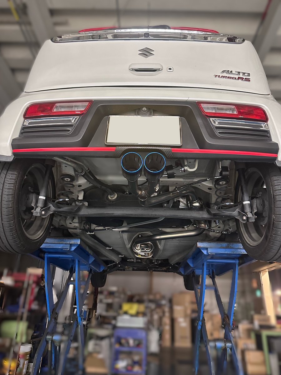 mcota0911's tweet image. SUZUKI ALTO TURBO RSのオーナー様に
HKS Super Turbo Muffler 取付をさせて頂きました。詳しくはこちらをご覧ください。autobacs.jp/maked-vehicles/
オーナー様この度は当店でのご購入お取付頂きありがとうございました。
#SUZUKI
#ALTO
#HA36S
#TURBORS
#HKS
#Super
#TurboMuffler
#SA浜松
#クルマ好き