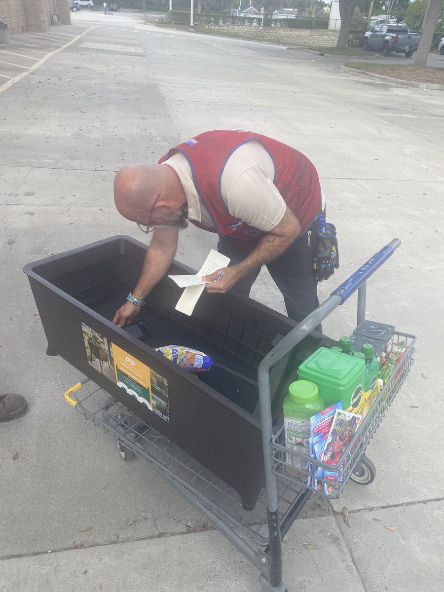 Yesterday <a href="/Lowes/">Lowe's</a> graciously donated supplies for the butterfly garden I am building for the women's shelter! Everyone was super helpful and they helped us load the items too. ♥️💙🤍