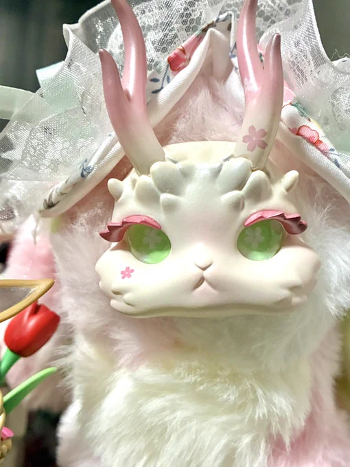 あまりにうちの子たちモチーフ(サクラ)過ぎてお迎えしてしまったサクラトトリュちゃん 瞳までサクラなの可愛すぎる