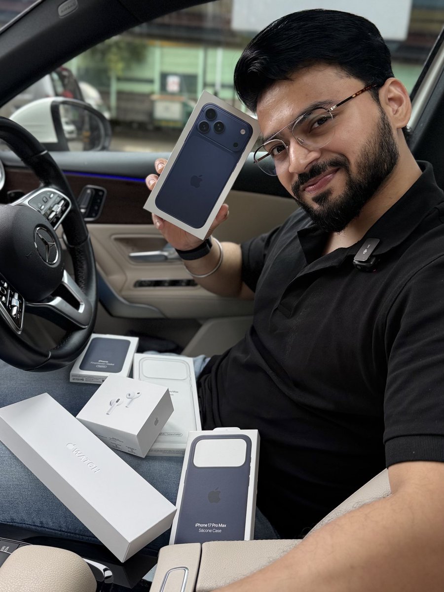 TechUnboxing5's tweet image. iPhone 17 Pro Max ⚡️
Apple Watch + AirPods Pro 3 🤯
Ultimate Ecosystem 🙌
#apple #iphone17promax