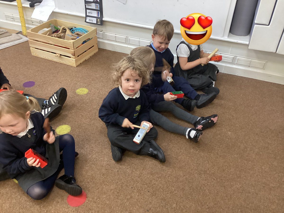 EgremontEYFS's tweet image. F1H have been learning to follow instructions and play a beat. We played our xylophones fast, slow, loud and quiet. Then we listened to different pieces of music and matched how we played our instruments to each different beat. #EPSmusic #expressiveartsanddesign