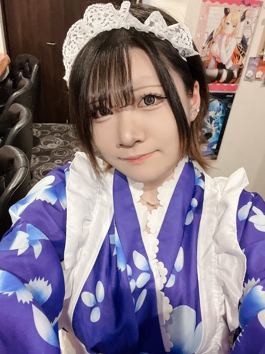 ✦9.19✦

おはよう！！！諸事情により和装メイドさんだぞっ☝
個人的には可愛いと思う（当社比）
会いに来てー！！！