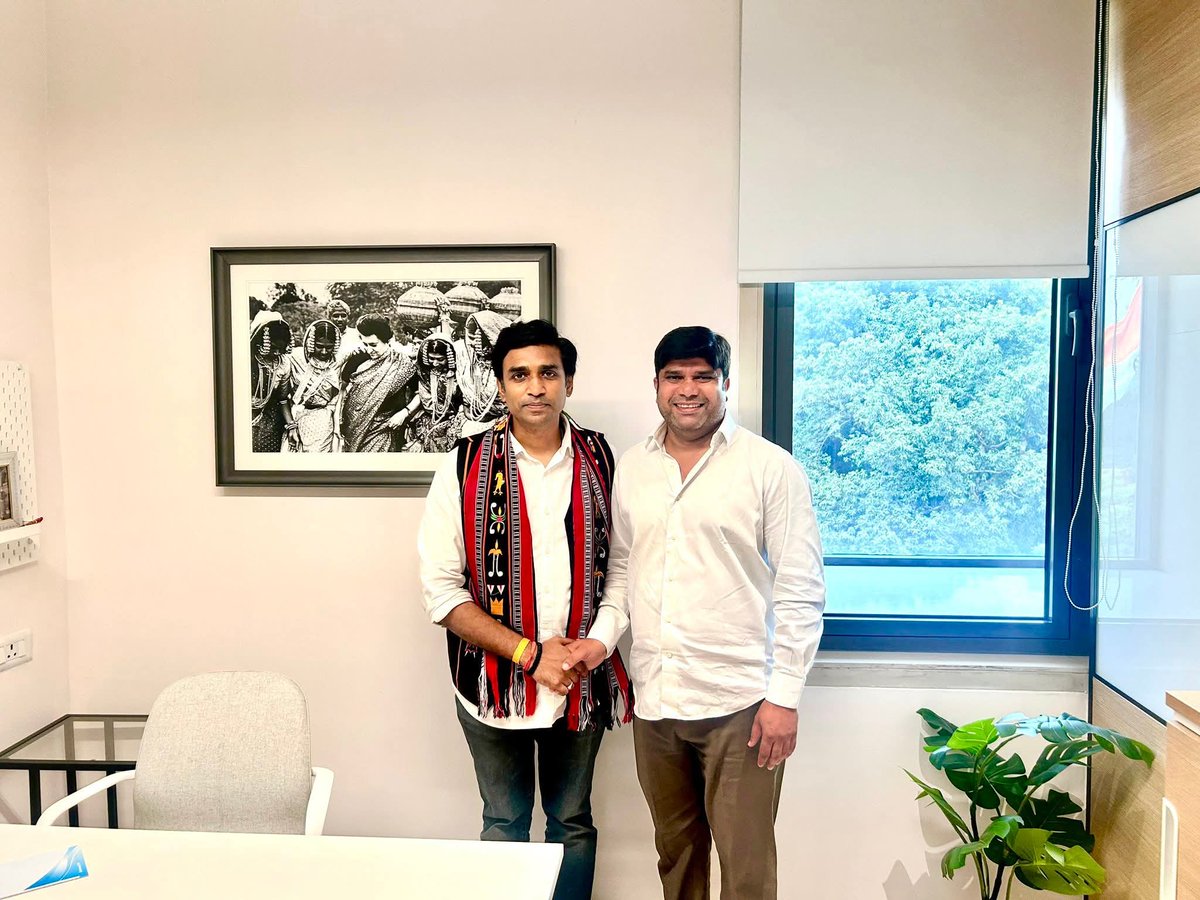 राजस्थान प्रदेश कांग्रेस कमेटी द्वारा  युवा कांग्रेस राजस्थान का इंचार्ज बनाए जाने पर भाईसाहब श्री
<a href="/DeshrajMeenaIN/">Deshraj Meena</a>  जी को हार्दिक बधाई एवं शुभकामनाएँ। 💐❤️
<a href="/RahulGandhi/">Rahul Gandhi</a> 
<a href="/SachinPilot/">Sachin Pilot</a>