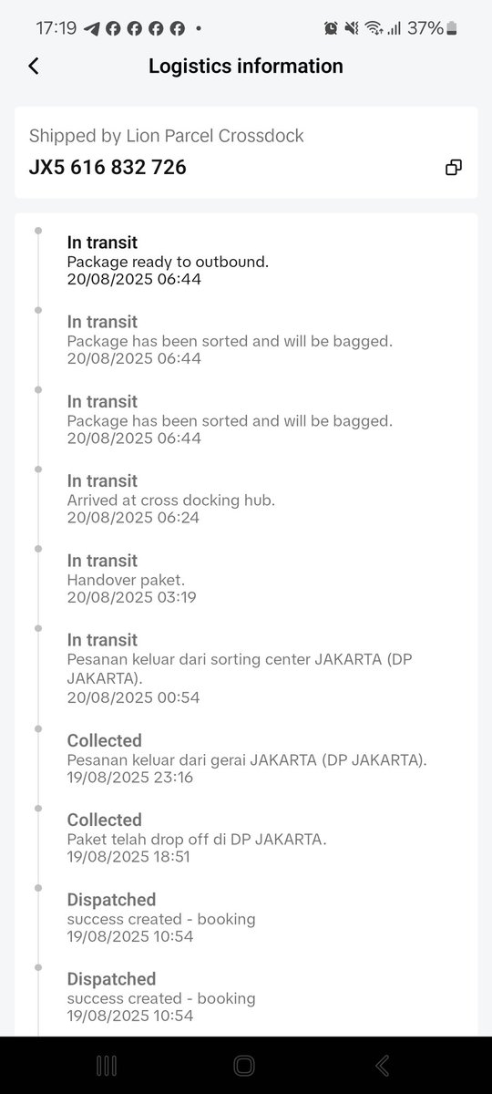 Fuguh's tweet photo. @tokopedia Tokopedia kacau ini barang jualan udah 1 bulan gak gerak tapi gak ada process penyelsaian
Udah lapor help center main tutup ticket
Udah kacau semenjak di ambil alih https://t.co/K39ec03Vus