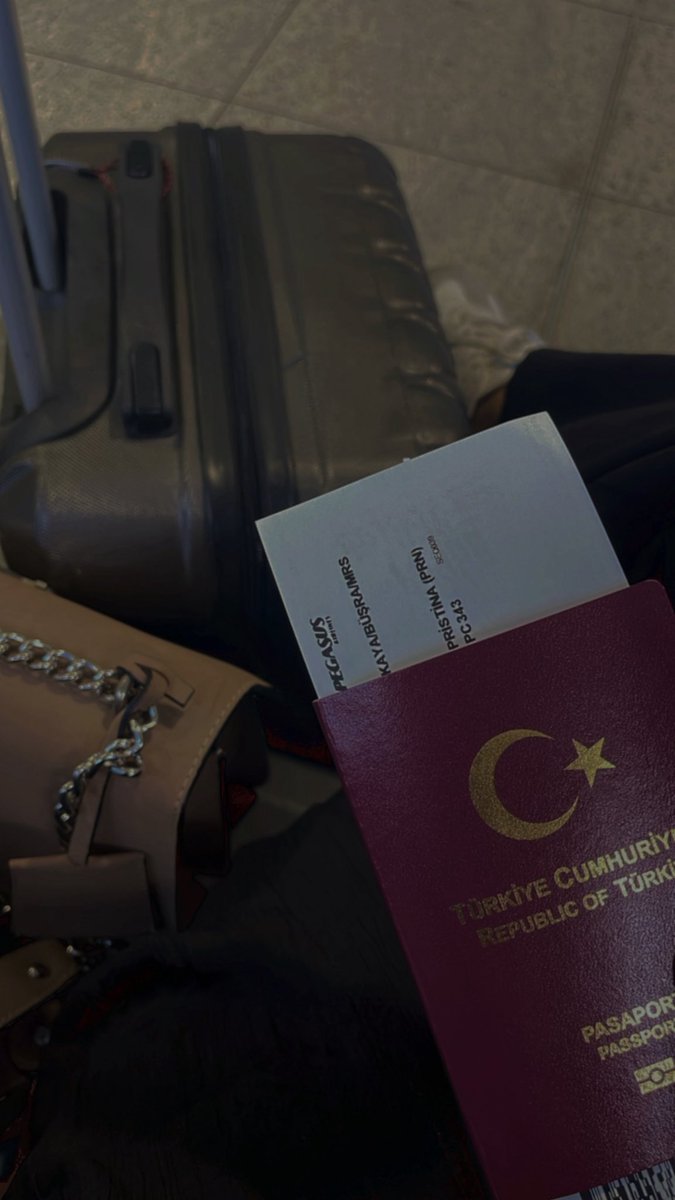 Arkadaşlarrrrr ben gidiyorummmmm